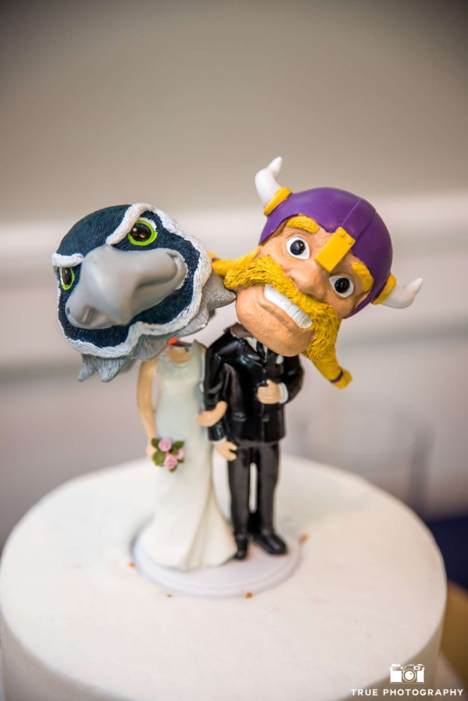 Unique Wedding Cake Decoration