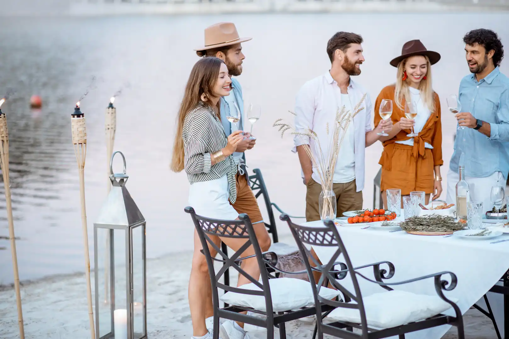 How to Plan a Family Reunion: Complete Guide How to Plan a Family Reunion: Complete Guide