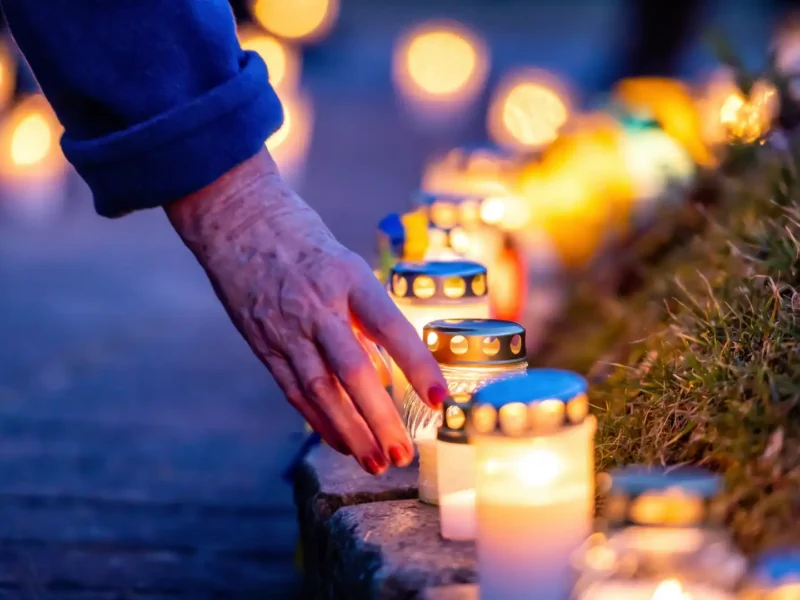 Setting the Right Tone for a Memorial Reception